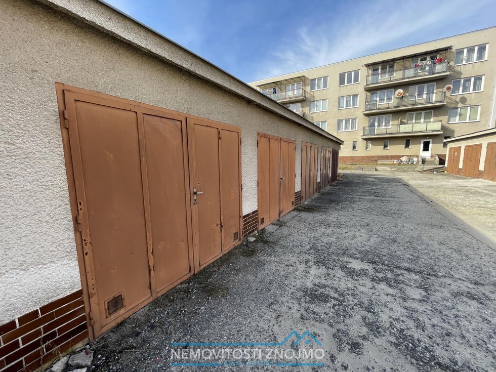 Pronájem garáže 19 m², Strakonice