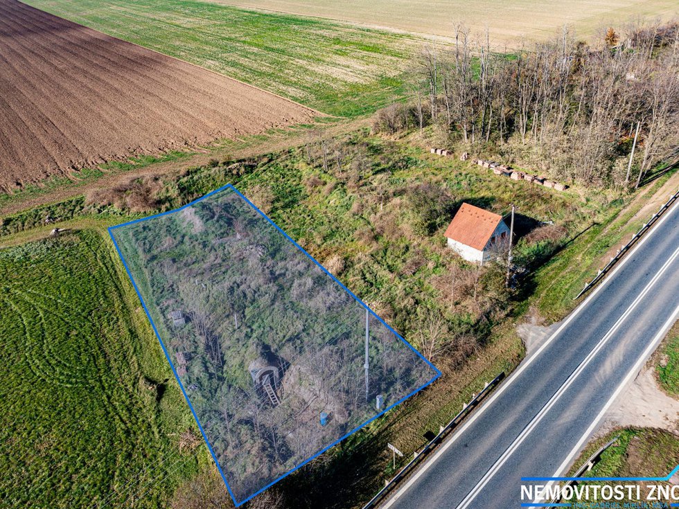 Prodej komerčního pozemku 800 m², Vrbovec