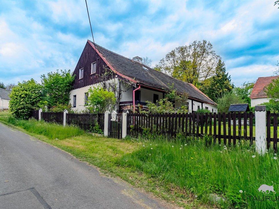 Prodej chalupy 275 m², Ošelín