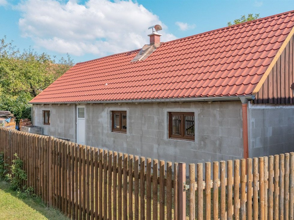 Prodej rodinného domu 83 m², Zemětice