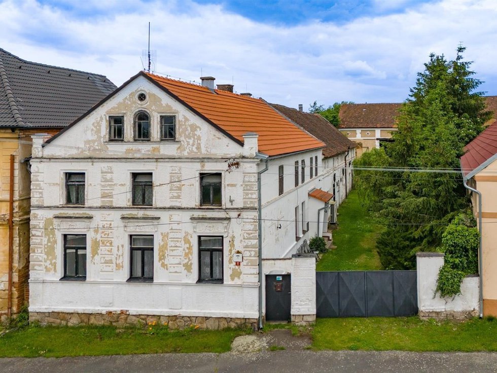 Prodej rodinného domu 267 m², Semněvice