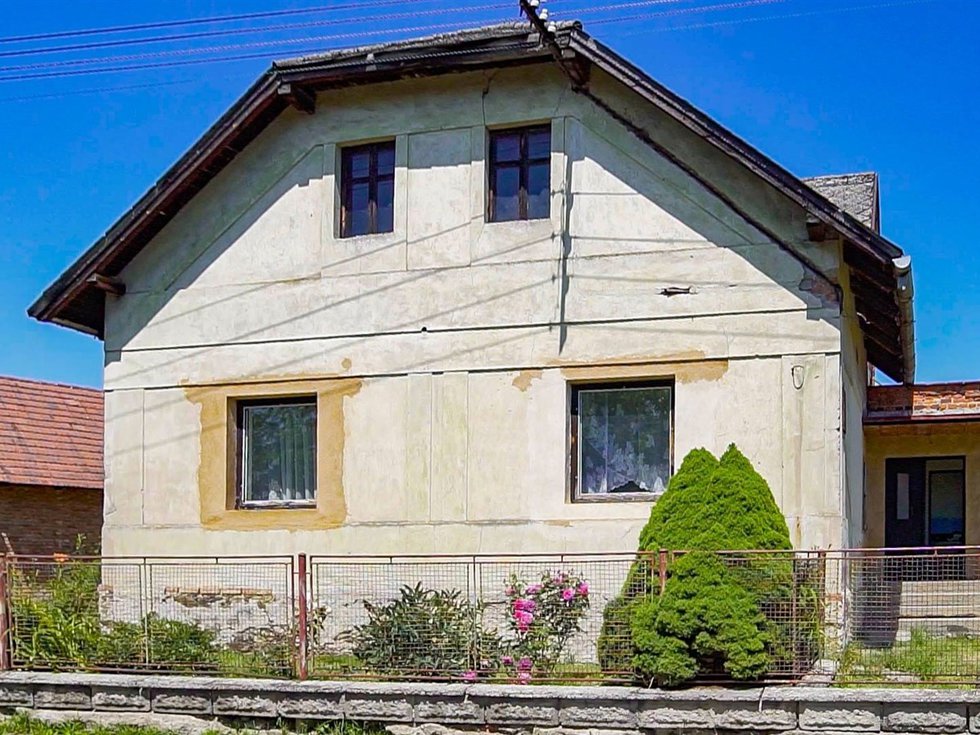 Prodej zemědělské usedlosti 860 m², Loza