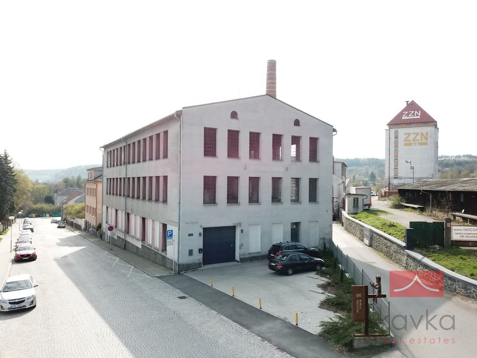 Prodej Ostatních komerčních prostor 1924 m², Humpolec