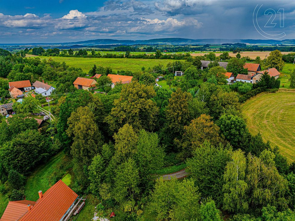 Prodej stavební parcely 1462 m², Vilémov