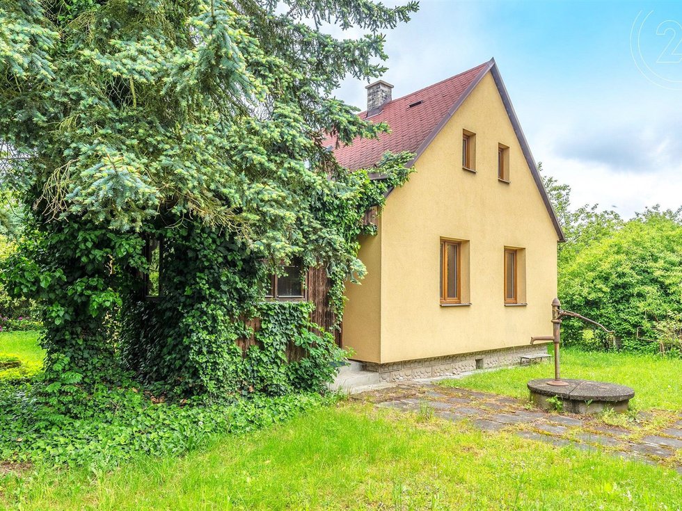 Prodej chaty 90 m², Svojetice
