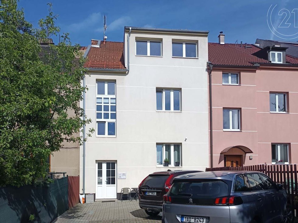 Prodej činžovního domu 282 m², Praha