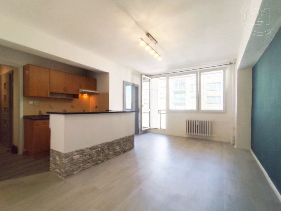 Pronájem bytu 2+kk 47 m², Benešov