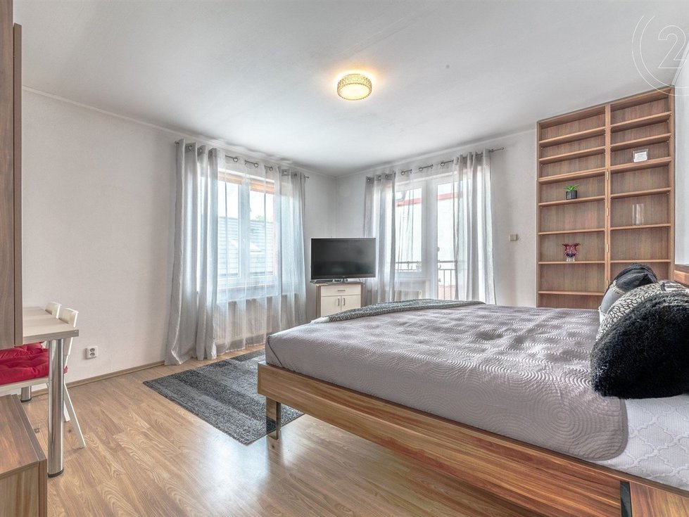 Prodej činžovního domu 315 m², Praha