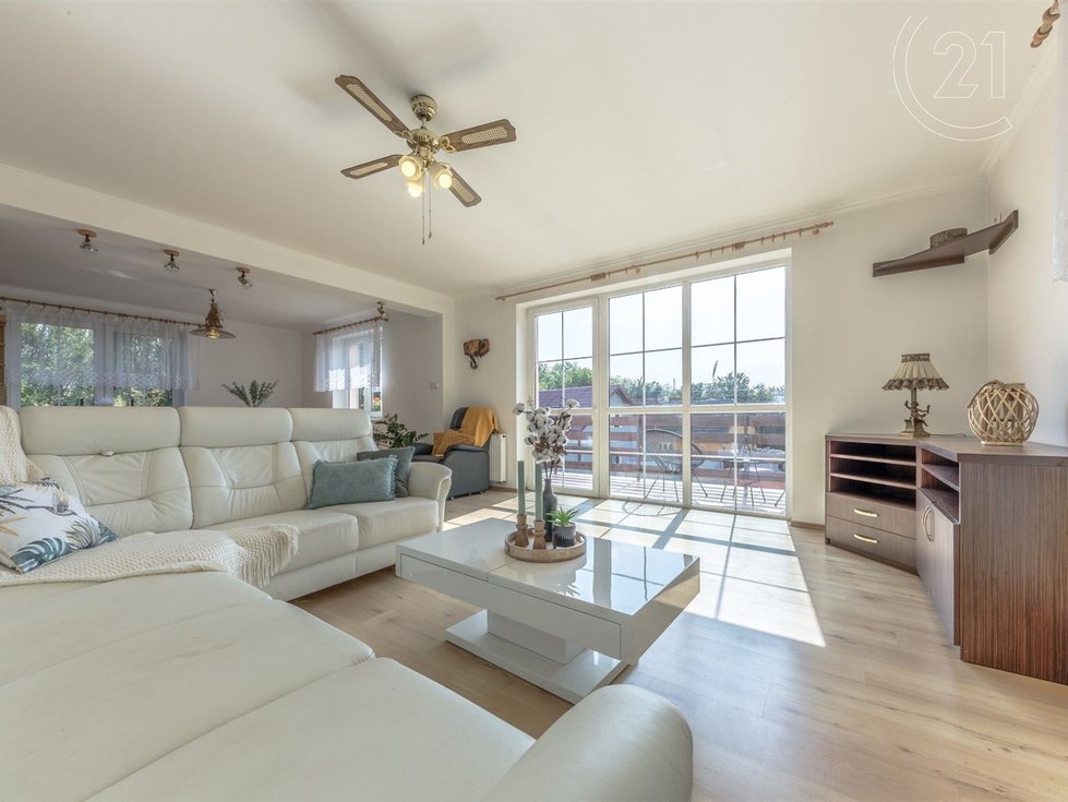 Prodej rodinného domu 335 m², Praha