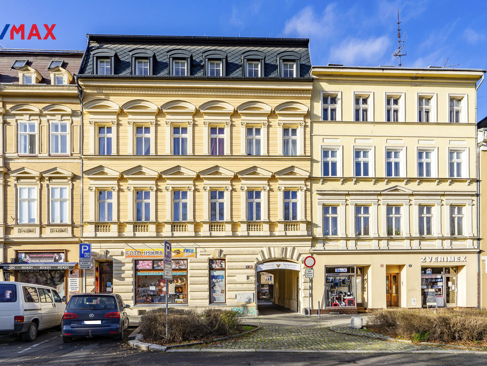 Prodej činžovního domu 635 m², Karlovy Vary