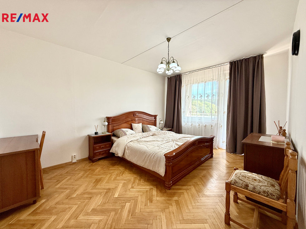 Pronájem bytu 3+1 64 m², Karlovy Vary