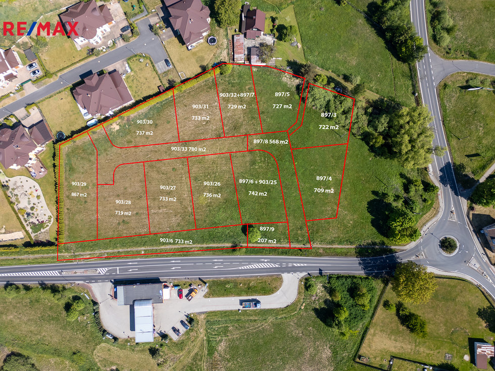 Prodej stavební parcely 709 m², Nová Role