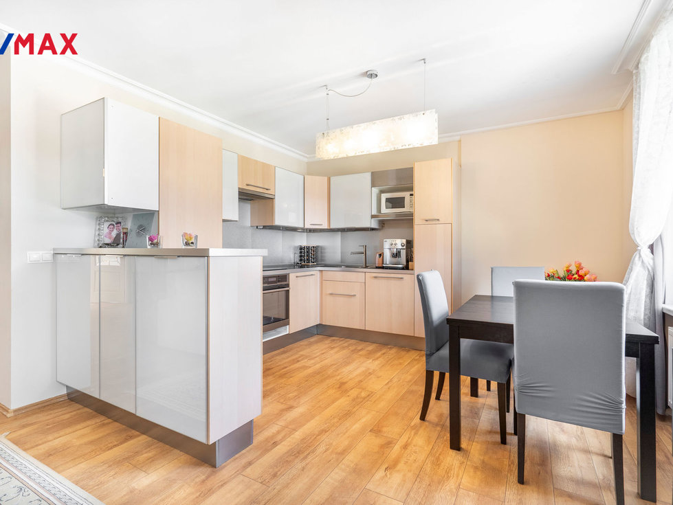 Prodej bytu 3+kk 75 m², Karlovy Vary