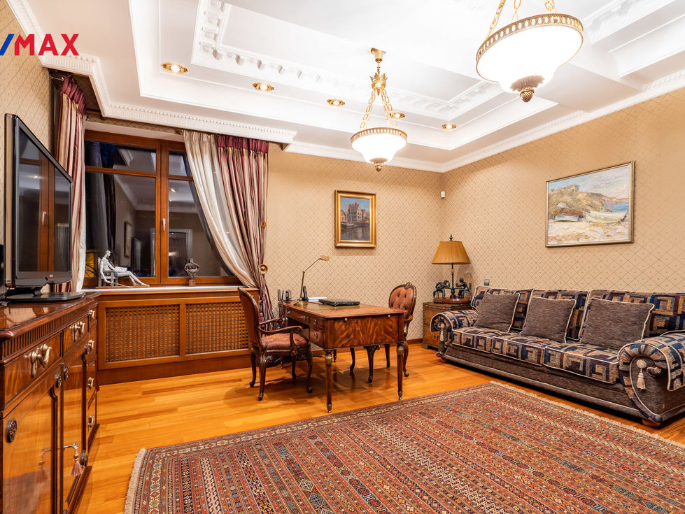 Prodej bytu 5+1 a více 253 m², Karlovy Vary