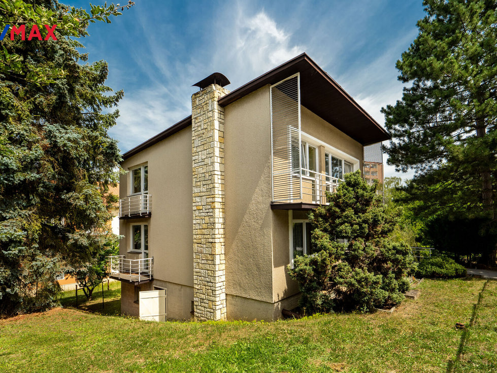 Prodej rodinného domu 243 m², Karlovy Vary
