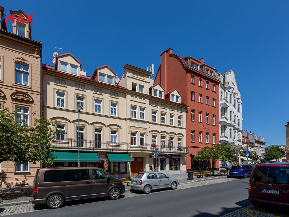 Prodej bytu 3+1 75 m², Karlovy Vary