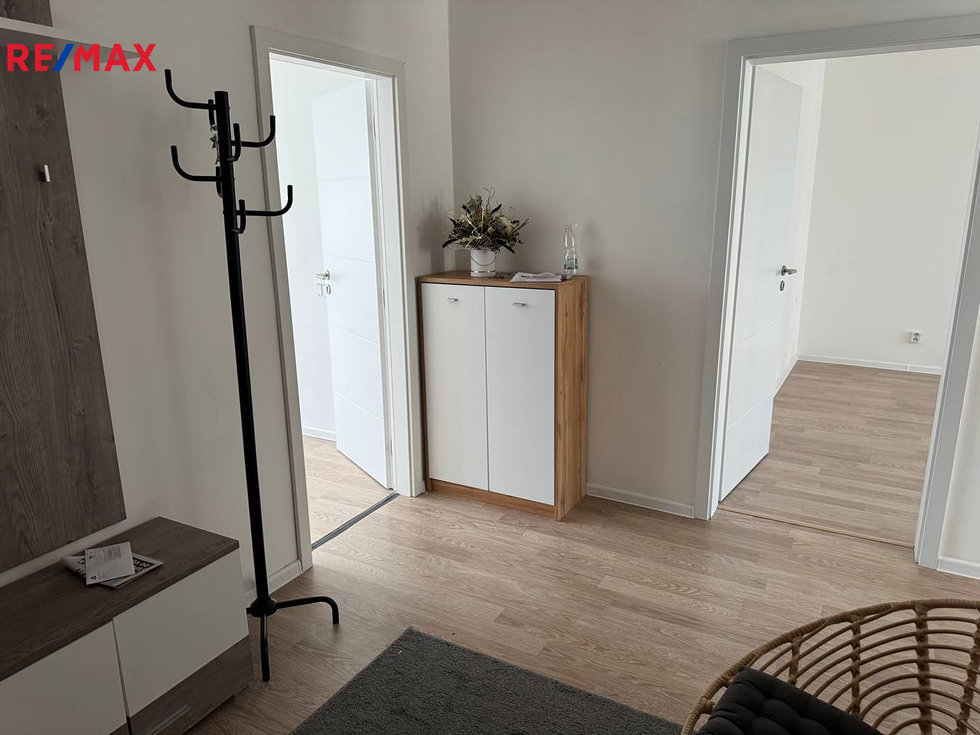 Prodej bytu 2+1 60 m², Sokolov