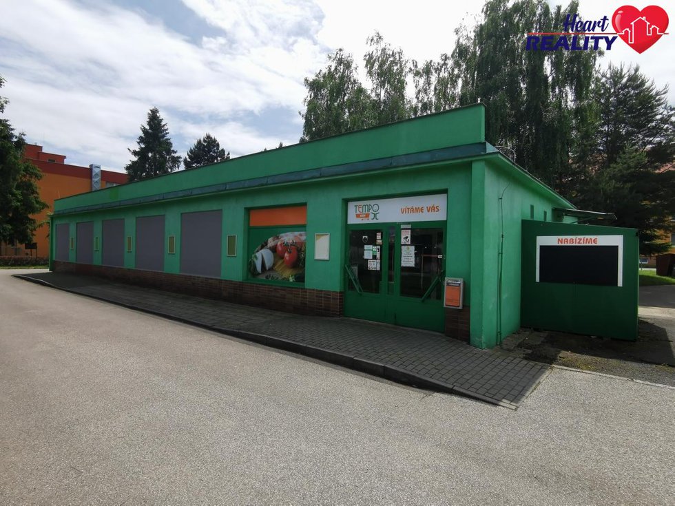Pronájem obchodu 313 m², Dolní Benešov
