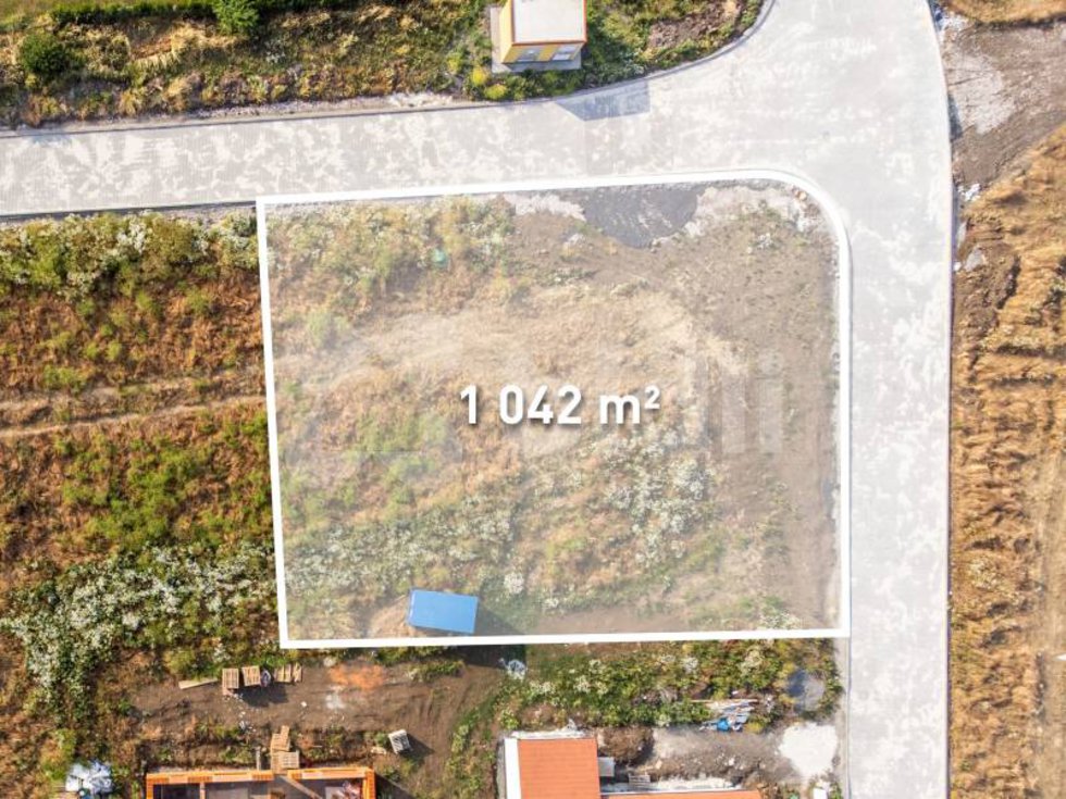 Prodej stavební parcely 1042 m², Kladruby