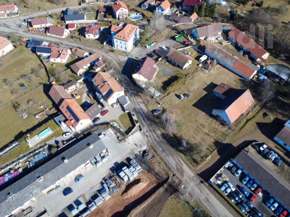 Prodej stavební parcely 3097 m², Daleké Dušníky