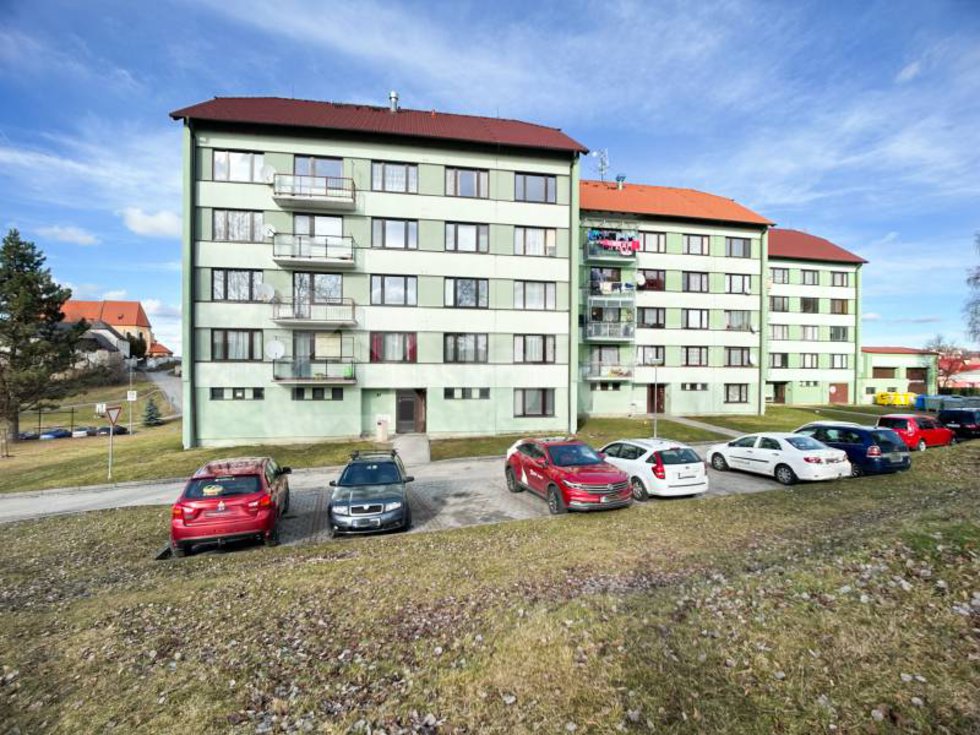 Prodej bytu 3+1 66 m², Malonty