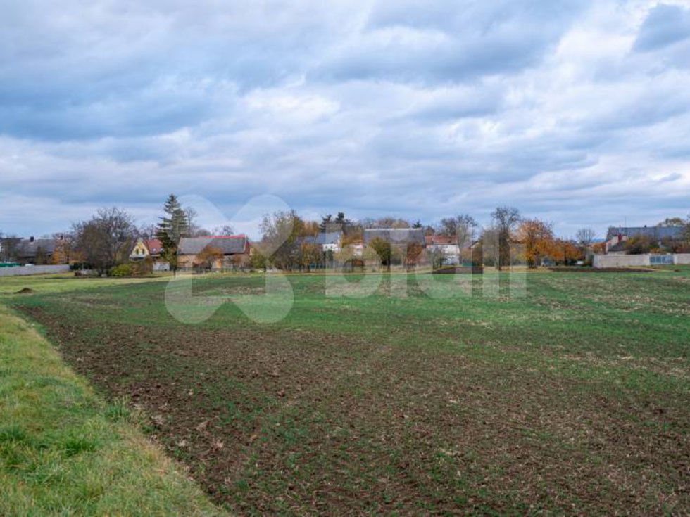 Prodej zahrady 3143 m², Náklo