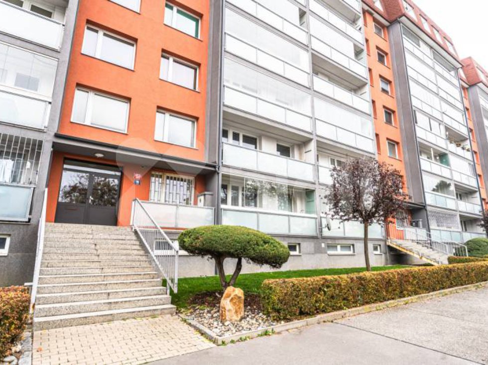 Prodej bytu 4+1 88 m², Praha