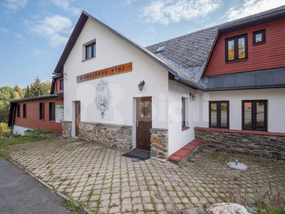 Prodej rodinného domu 600 m², Dolní Moravice
