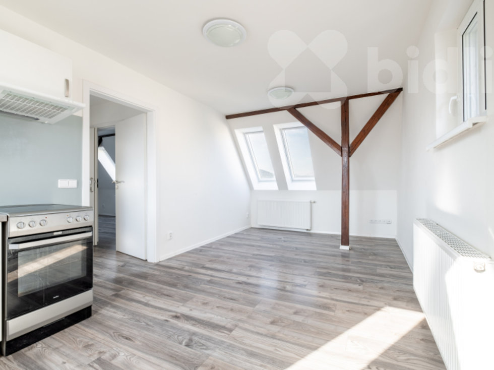 Podnájem bytu 2+kk, 49 m2, Klášterec nad Ohří, ul. Husova