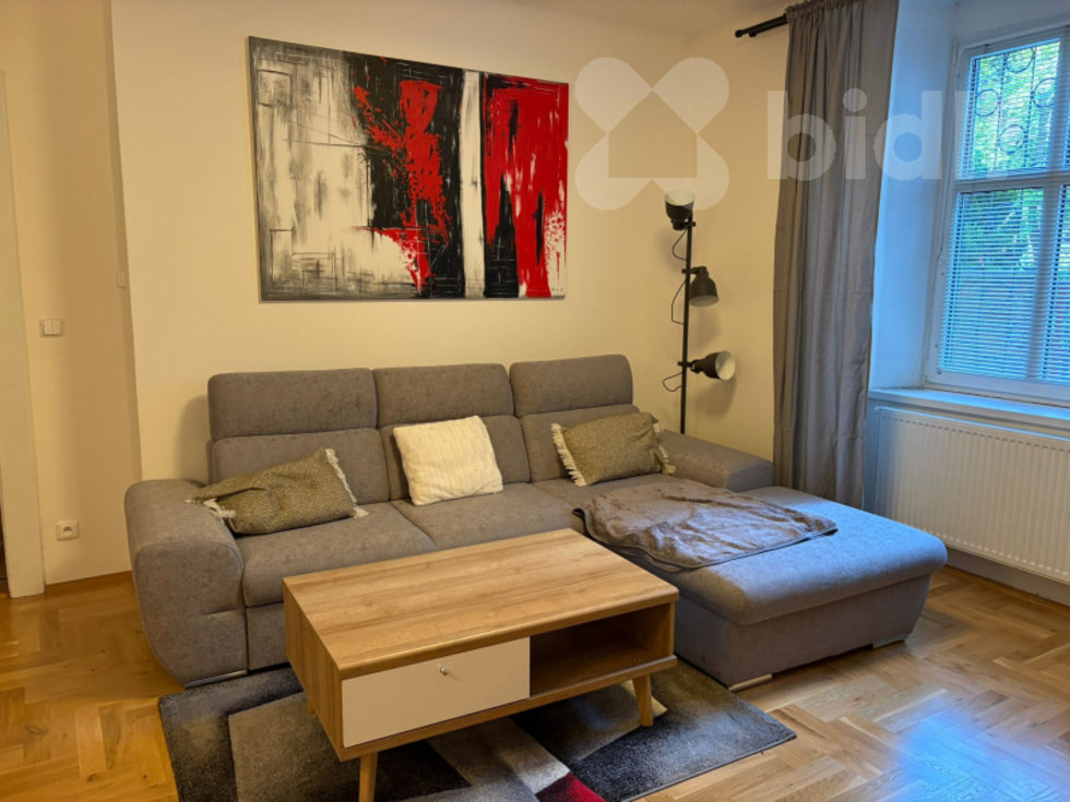 Pronájem bytu 2+kk 66 m², Praha