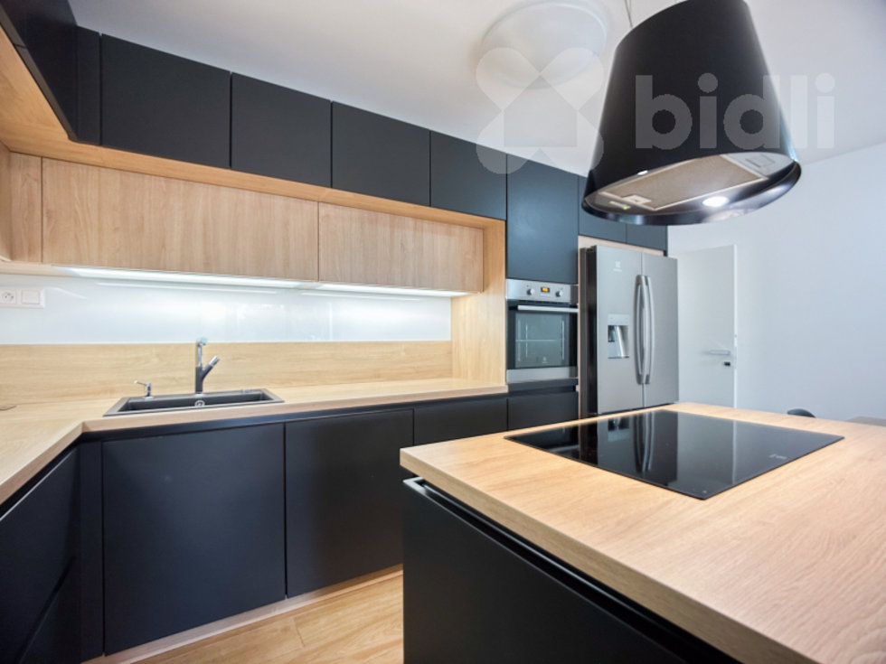 Pronájem bytu 3+kk 107 m², Praha