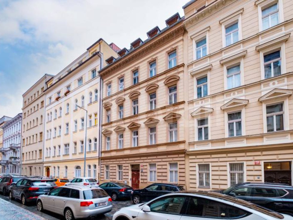 Prodej bytu 4+1 128 m², Praha