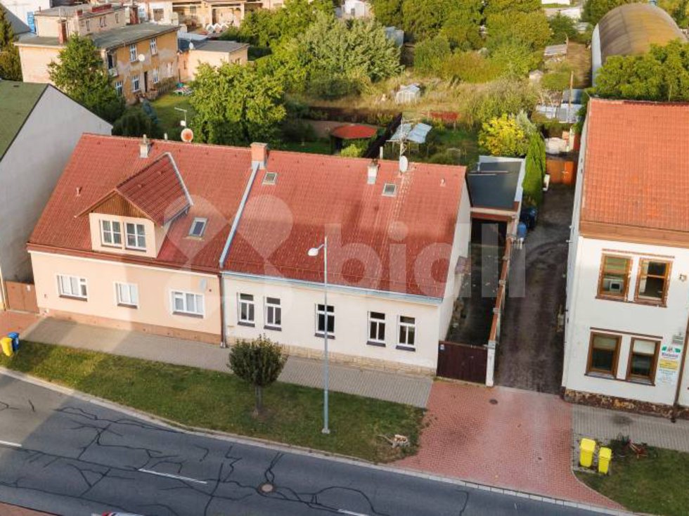 Prodej rodinného domu 200 m², Hradec Králové
