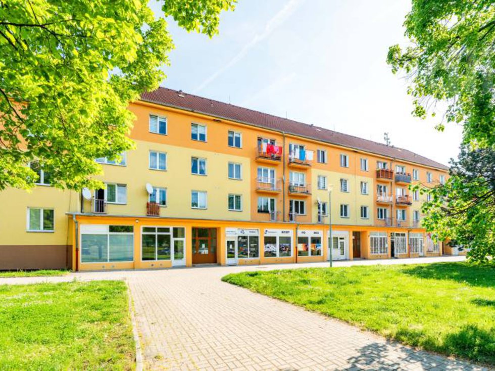 Pronájem obchodu 84 m², Most