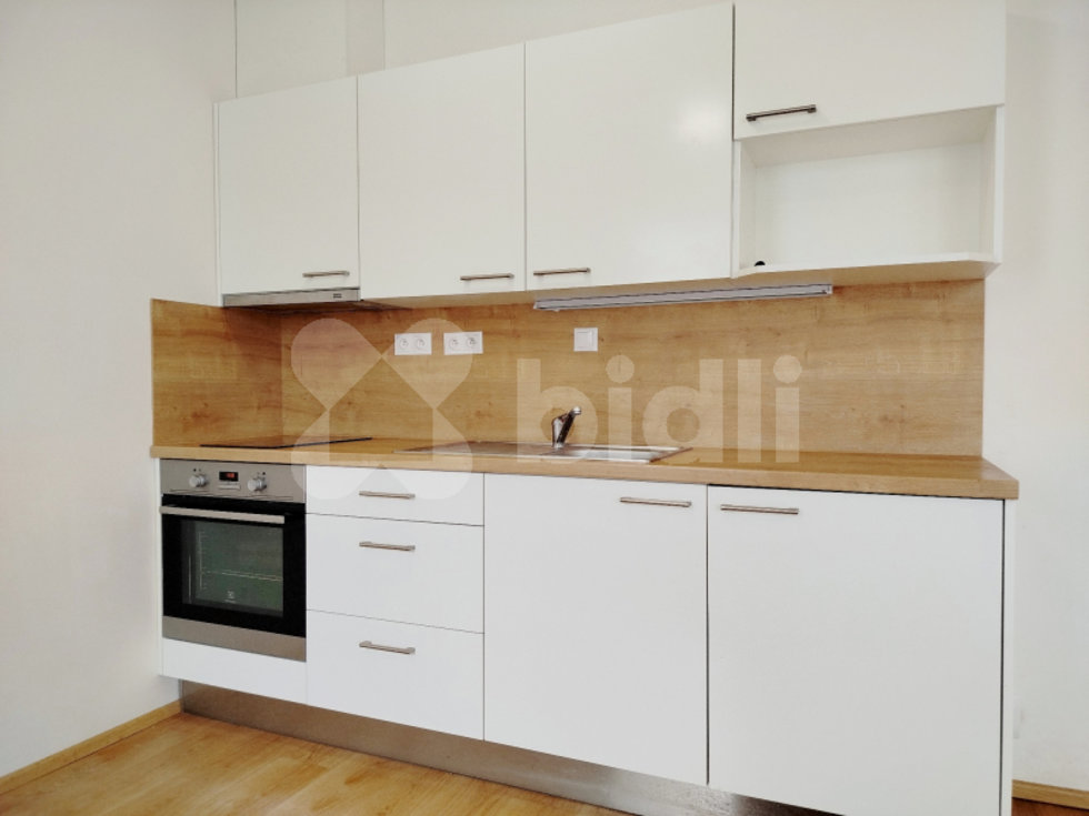 Pronájem bytu 1+kk, garsoniery 32 m², Brno