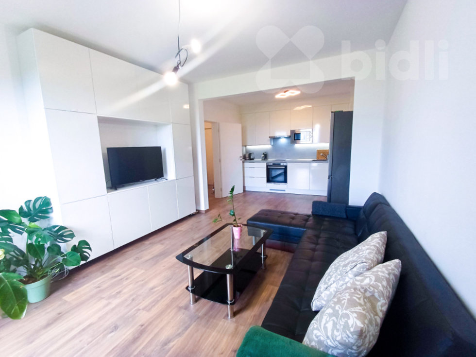 Pronájem bytu 2+kk 63 m², Praha