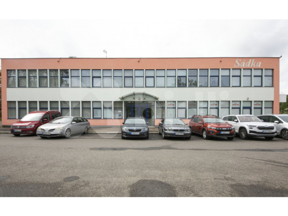 Pronájem kanceláře 248 m², Praha