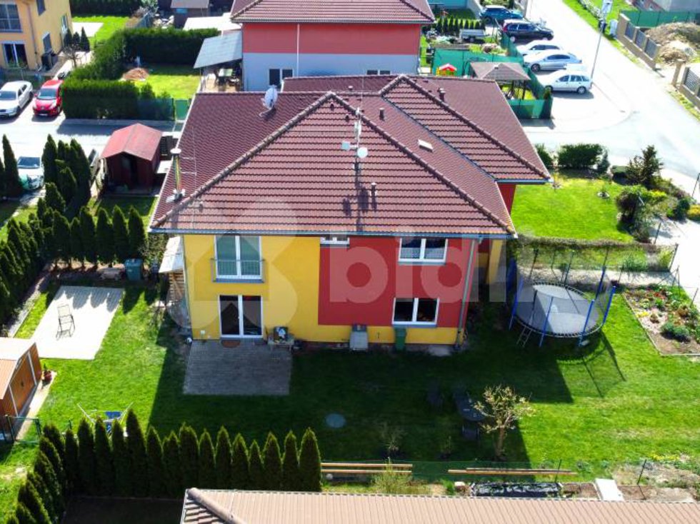 Prodej bytu 3+kk 77 m², Chotětov