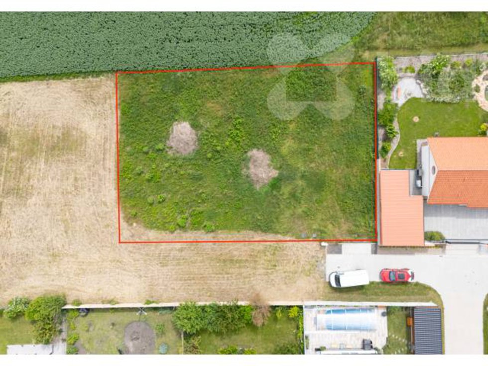 Prodej stavební parcely 998 m², Veliká Ves