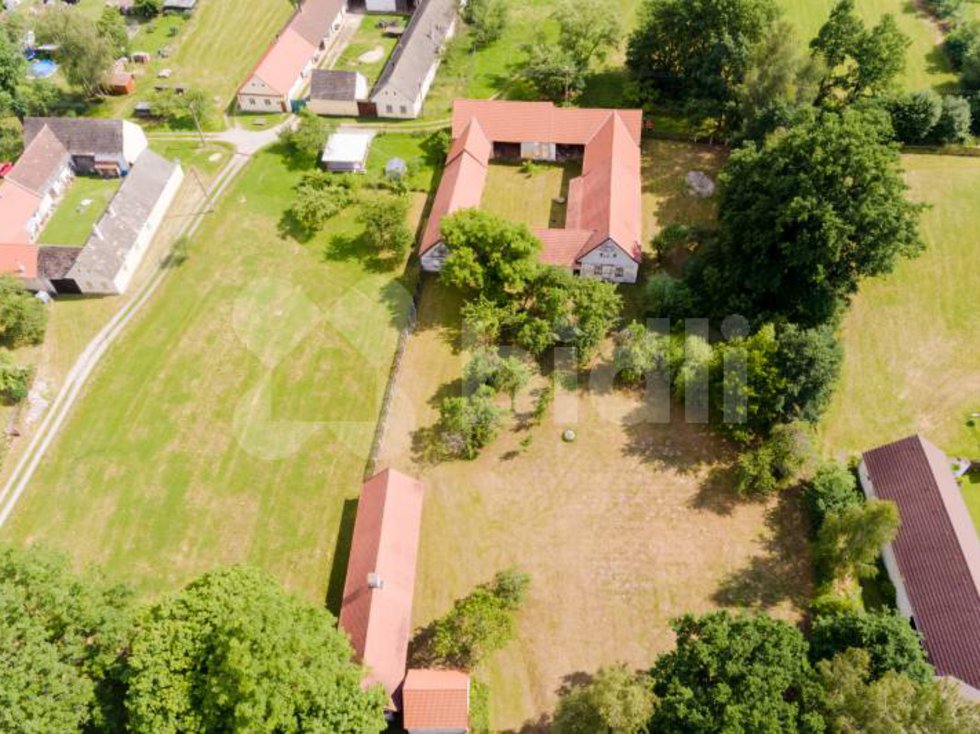 Prodej rodinného domu 790 m², Jílovice