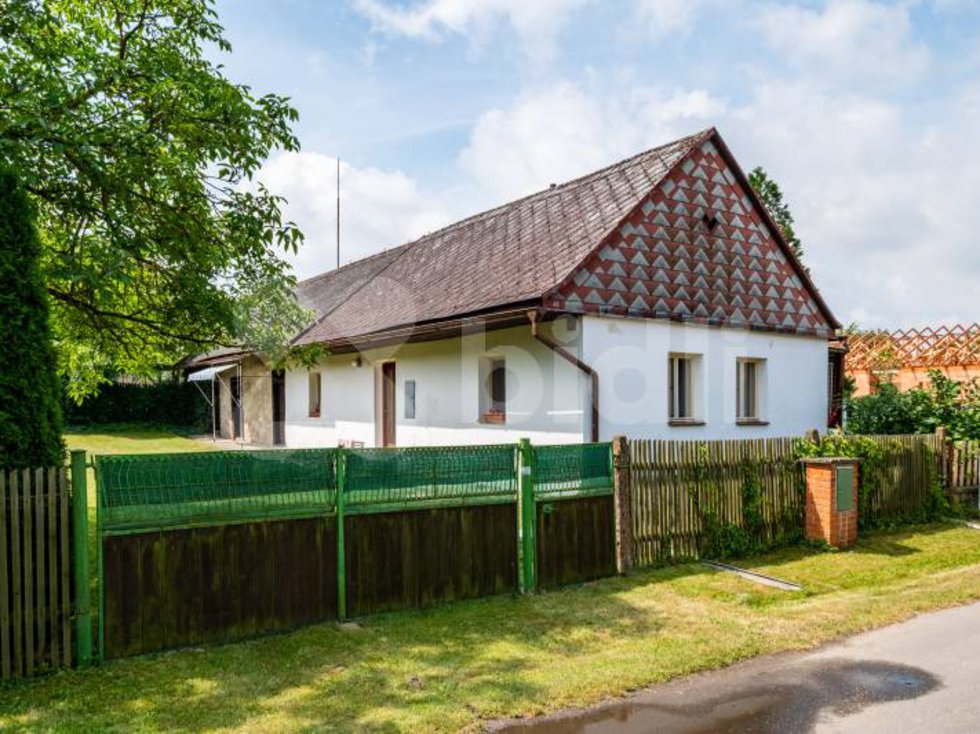 Prodej chalupy 53 m², Pěčice