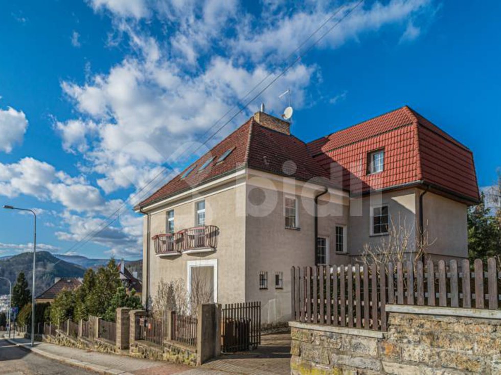 Prodej vily 397 m², Děčín