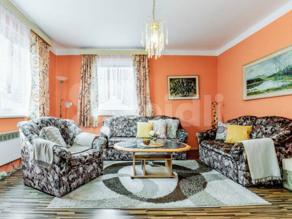 Prodej bytu 3+1 98 m², Hůry