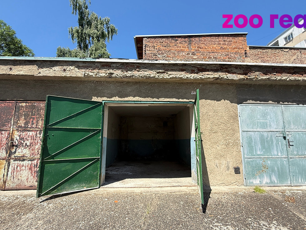 Pronájem garáže 20 m², Chomutov
