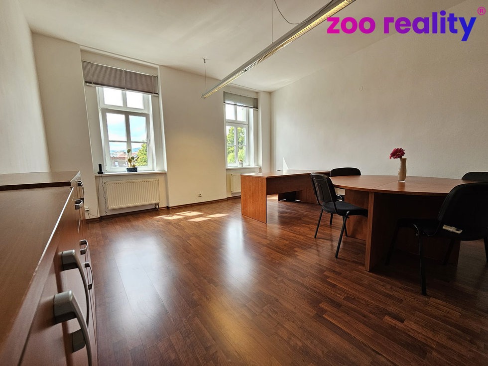 Pronájem kanceláře 40 m², Litvínov