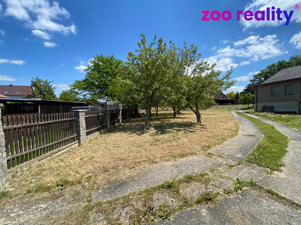 Prodej stavební parcely 1327 m², Jirkov