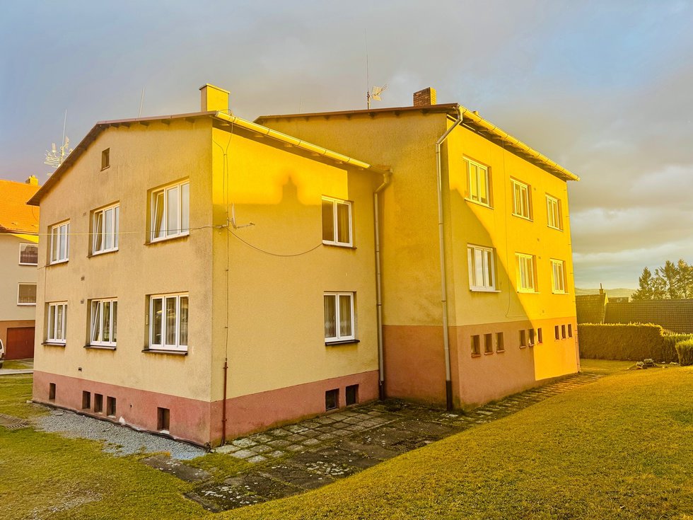 Pronájem bytu 3+1 73 m², Ločenice