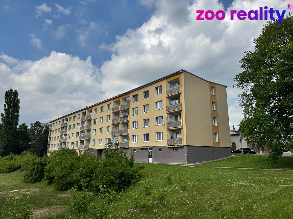Pronájem bytu 1+1 35 m², Chomutov
