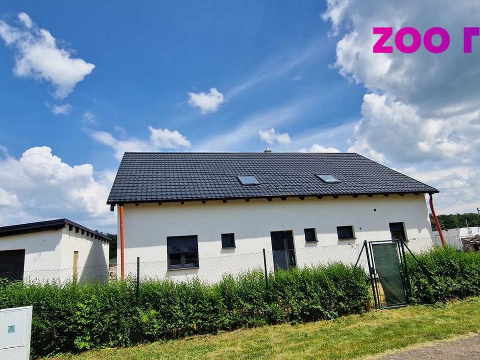Prodej rodinného domu 260 m², Staňkovice