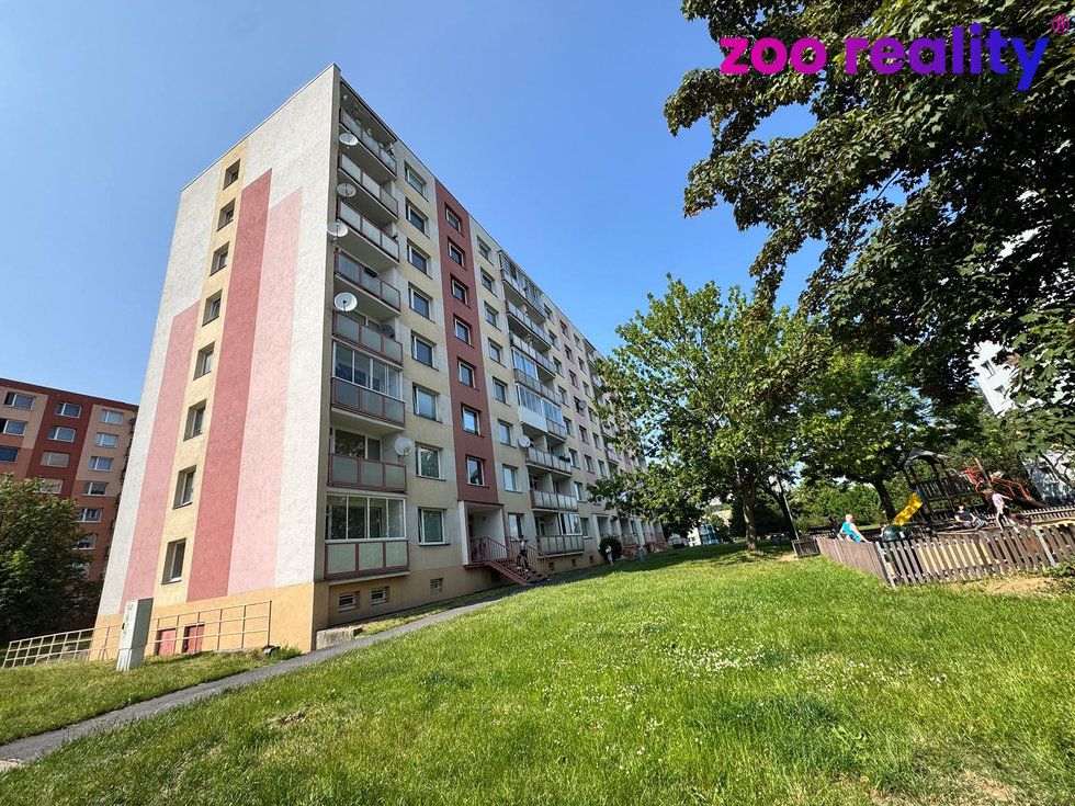 Pronájem bytu 1+1 35 m², Chomutov